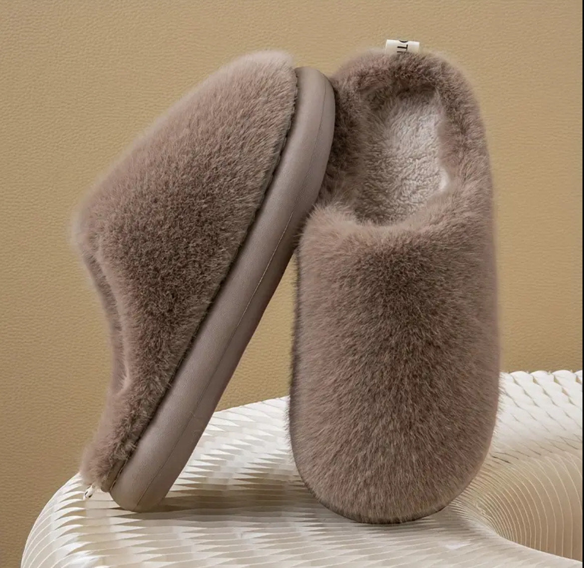 Essence - Stilrena Inomhustofflor